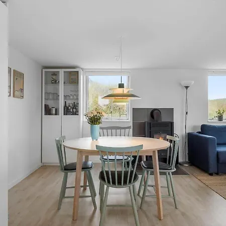 Lk2195-lokken-bettysvej-12